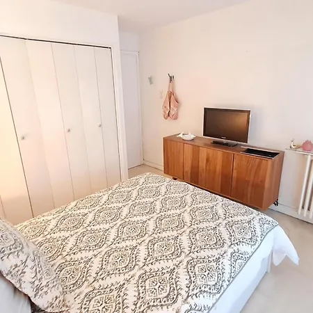 Happy - 2 Terraces - 1min To The 아파트 *