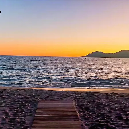 아파트 Happy - 2 Terraces - 1min To The *