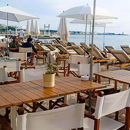 아파트 Happy - 2 Terraces - 1min To The