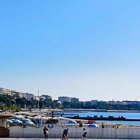 Happy - 2 Terraces - 1min To The Appartement
